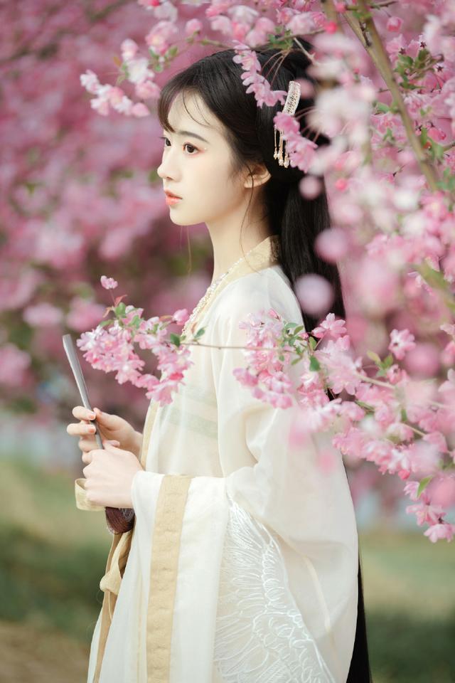 AI成人短剧·AI成短剧人逆袭